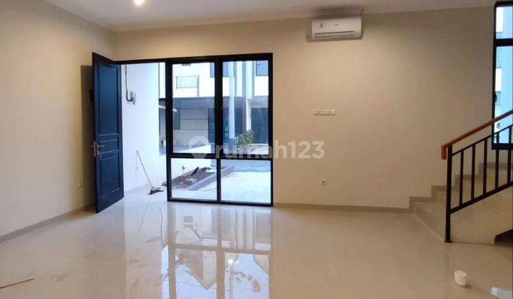 Rumah Baru Siap Huni Dekat Kantor Walikota Tangerang Selatan  2