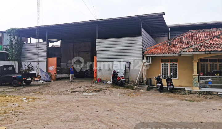 Gudang di Kp Cibadak Kelurahan Kayumanis Tanah Sareal Bogor
