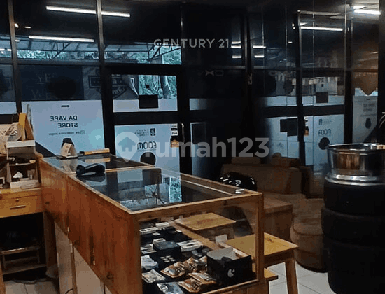 ruang tamu ruko strategis area kuliner jl