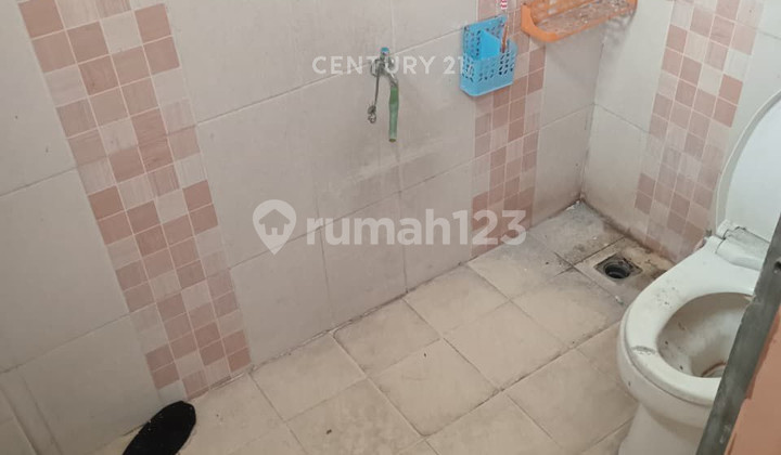 Strategic Shop House Near Apartments on Jl Raya Laladon Bogor 2