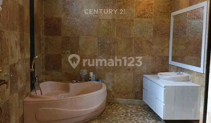 Rumah Strategis Mewah Etnis Di Jl Lebak Bulus Jakarta Selatan 2