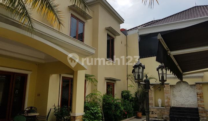 House Near Pondok Indah Jl Taman Radio Dalam South Jakarta