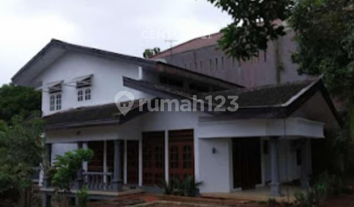 Rumah Akses Tol di Jl Swadaya Pondok Labu Jakarta Selatan