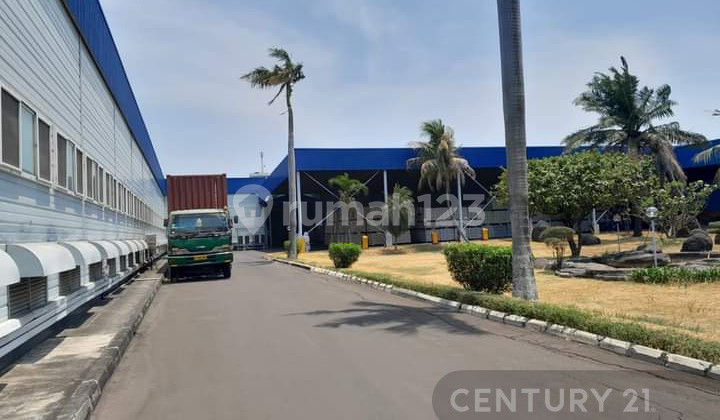 Land and Factory on Jl Raya Bekasi, Medan Satria District, Bekasi Land and Factory on Jl Raya Bekasi, Medan Satria District, Bekasi