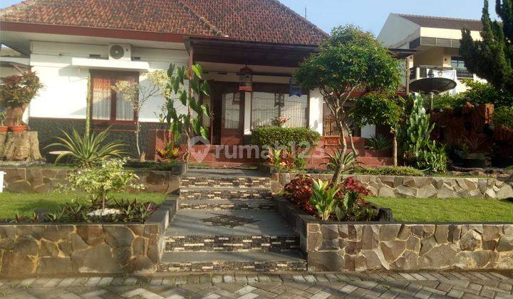 Dijual Rumah Klasik dan Luas di Raya Temanggung Suryo Rampal Celaket Tengah Kota Malang 1