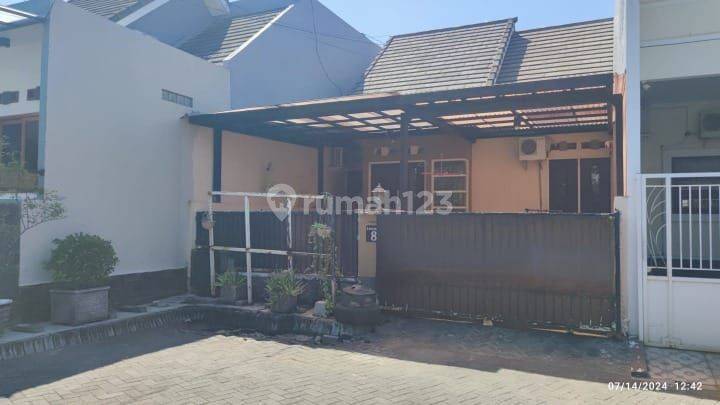 foto lainnya dijual rumah cantik di gresik