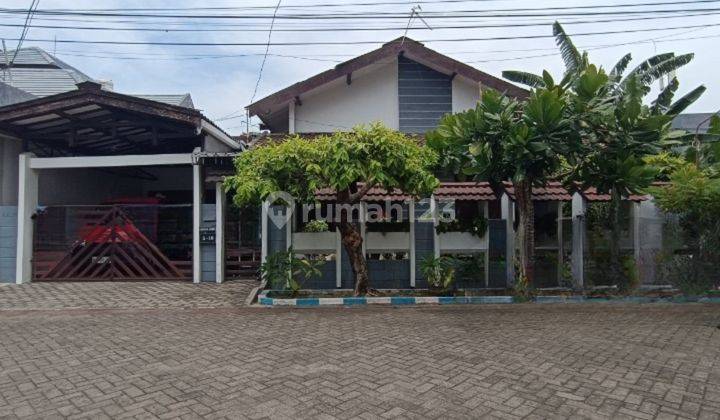 Dijual Rumah Luas Siap Huni di Manyar Jaya Surabaya 1