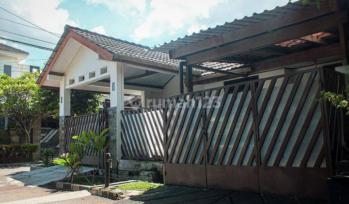 Rumah Strategis Posisi Hook di Komplek Budi Agung Bogor 2