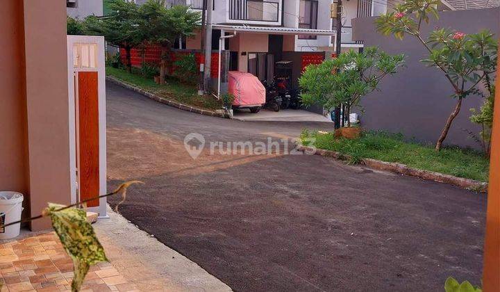 Rumah Minimalis Modern Di Stoneyard Residence Cimahpar Bogor  2