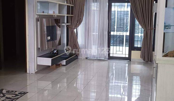 Rumah Minimalis Modern di Cluster Cendana Bogor Nirwana Residenc 2