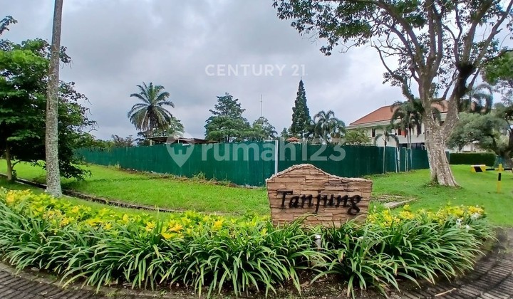 Kavling Cantik View Golf di  Rancamaya Boulevard  Bogor Selatan