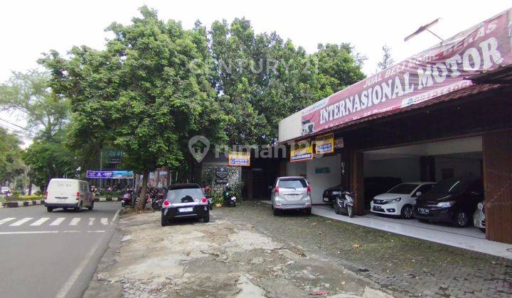 Rumah Ex Showroom Strategis Di Jl Batutulis Bogor 1