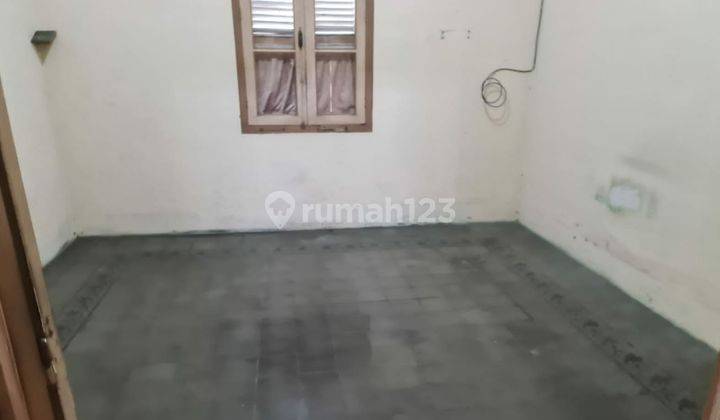 Rumah antik gratis  bayar tanah saja dekat Kebun Raya Bogor  4