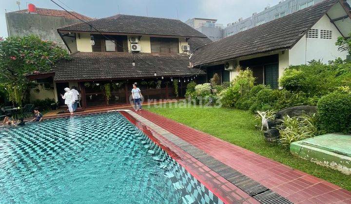 Rumah Asri Strategis Ada Kolam Renang  Di Ragunan Pasar Minggu Jakarta Selatan Bebas Banjir  1