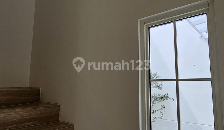 Rumah Minimalis Modern 2 Lantai Area Kingsville Amadeus Rancamaya 2