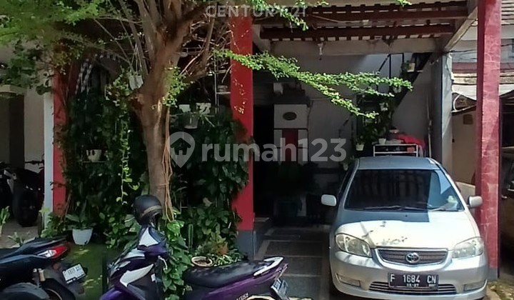 Rumah Dekat Tol Sentul Taman Victoria Sentul City Kab Bogor