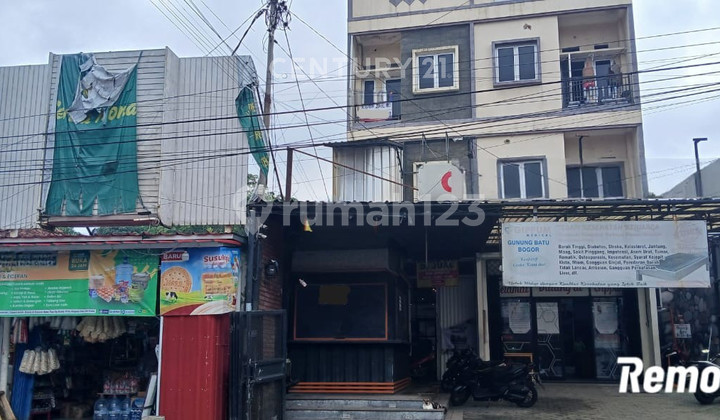 Strategic Roadside Shop House on Jl Raya Gunung Batu, West Bogor Strategic Roadside Shop House on Jl Raya Gunung Batu, West Bogor