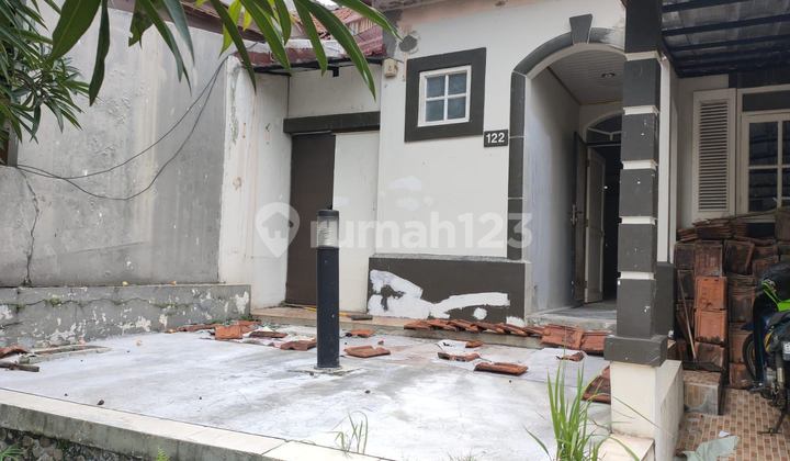 Rumah Strategis Taman Legian 2 Sentul City