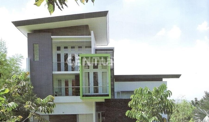 Rumah Mewah Ada Kolam Renang Di Sentul City Cluster T.Parahyangan