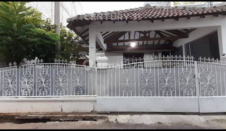 Rumah Strategis Di Komplek Deplu Gandaria Selatan Jaksel Dekat Jalan Tol 1