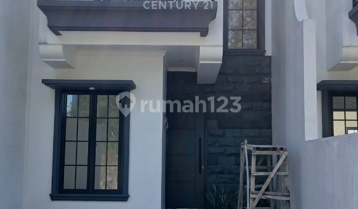 Rumah Hook Lokasi Strategis Pasir Kuda  