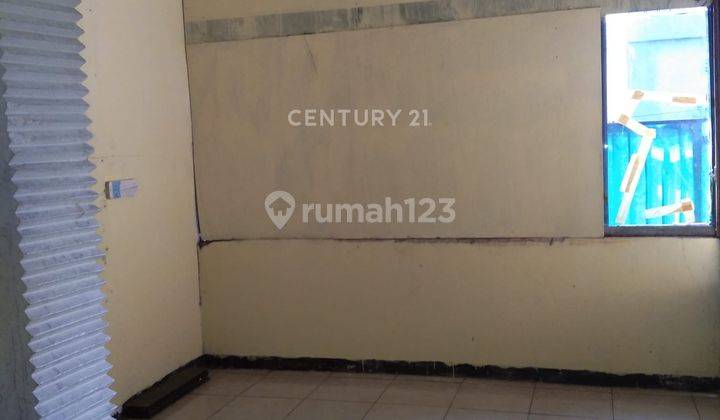 kamar tidur rumah cluster strategis di mutiara