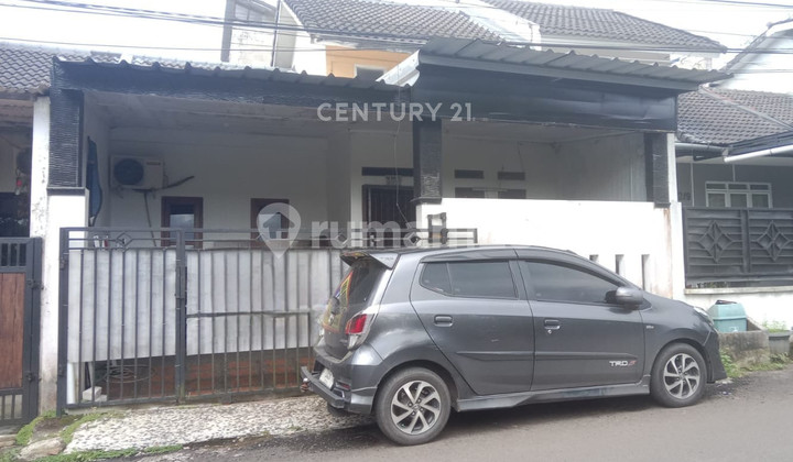 Rumah Dekat Stasiun di Green Hills Pondok Rajeg Cibinong 1