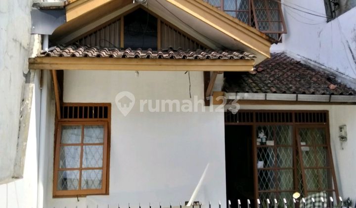 Rumah di Sayap Ciateul Full Furnished 2