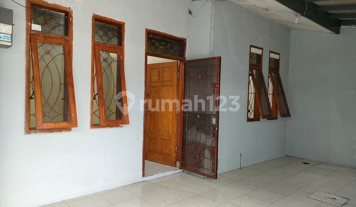 Rumah di Taman Kopo Indah 1 Rapih Siap Pakai 2