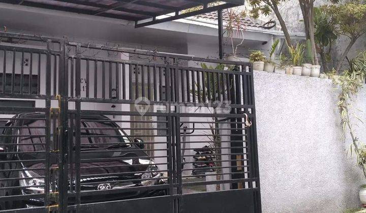 Rumah di Sariwangi Dalam Cluster One Gate 2