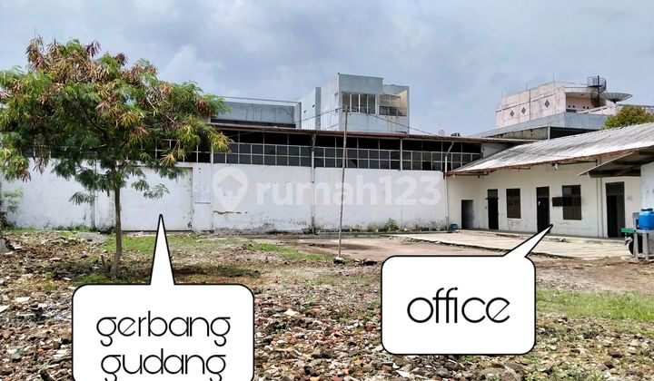 Gudang di Majalaya Parkiran Luas