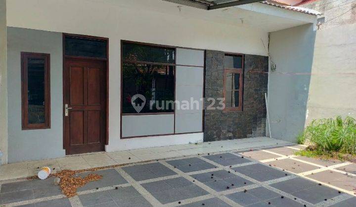 Rumah Di Ciateul Sudah Renov Cantik, Lokasi Depan 1