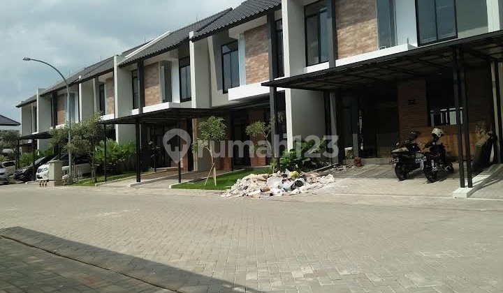 Rumah Di Kota Baru Parahyangan Klaster Simakirana 2