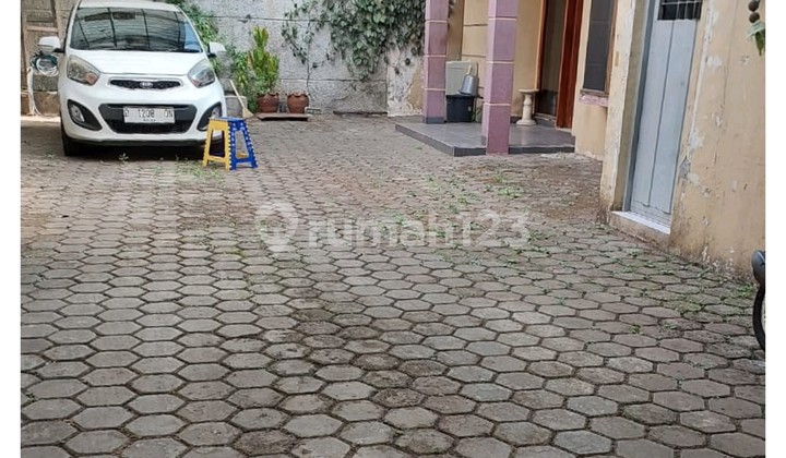 Rumah di Terusan Pasirkoja Ngeblong