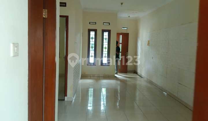 Comfortable Neighborhood House Antapani 2