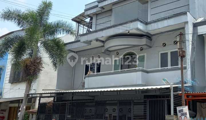 Strategis tengah kota di astana anyar siap huni cocok untuk kantor atau tinggal 1