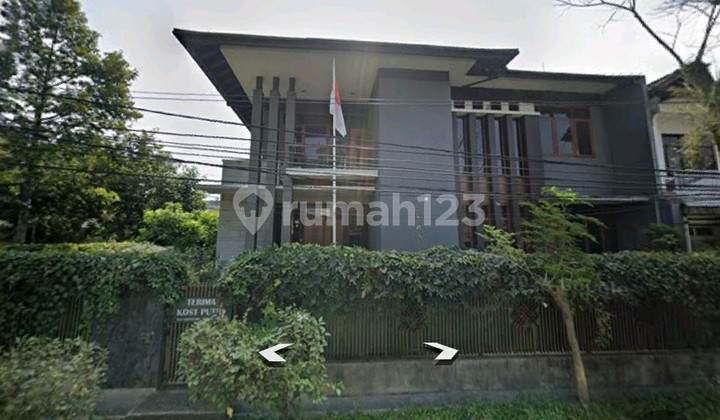 rumah hook lux semi furnish turangga pusat kota bandung tengah