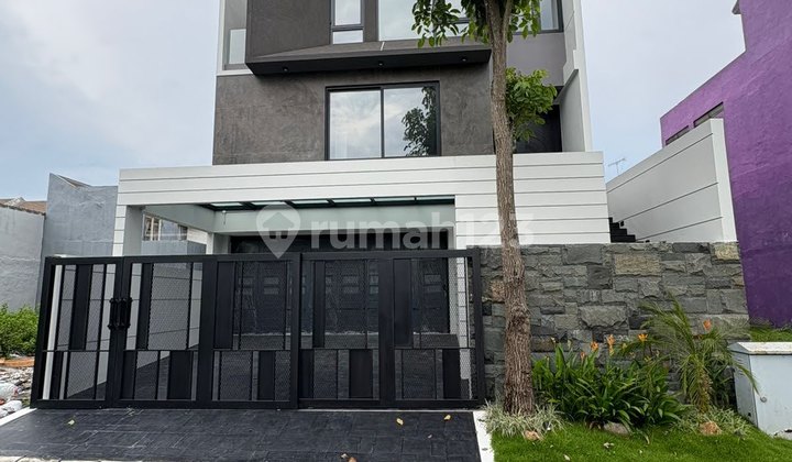 Dijual Rumah Baru 3 Lantai Citraland Surabaya Barat Area Eastwood Greenwood Woodland Taman Puspa Raya Diamond Hill Waterfront
