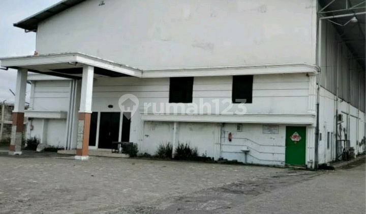 For Sale Large Greges Warehouse 4500M2 Near Margomulyo Romokalisari For Sale Large Greges Warehouse 4500M2 Near Margomulyo Romokalisari