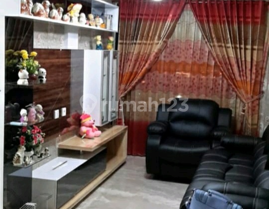 For Sale Apartment The Peak 2BR Furnished Tunjungan Plaza Surabaya Center