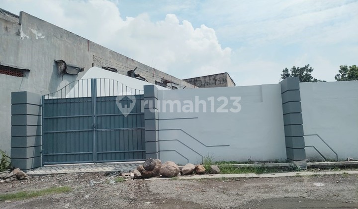 DIJUAL TANAH + BANGUNAN KOMERSIAL JL. ZAINAL ABIDIN, TAMBAK SUMUR – DEKAT TOL TAMBAK SUMUR