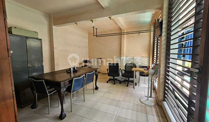 Dijual Bangunan Zona Komersial Di Jalan Bangka Jakarta Selatan