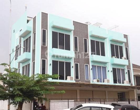 Ruko 3 Gandeng Hoek Luas 15x20 300m2 di Cipondoh Tangerang Banten 1