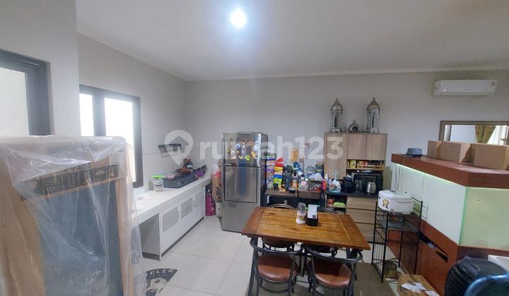 Dijual Rumah 2 Lantai luas 104m2 di Cluster Burgundy Summarecon Bekasi 2