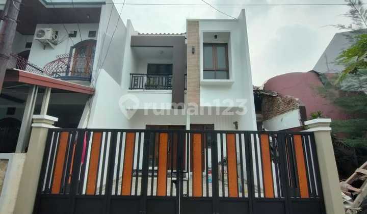 Dijual Rumah Minimalis 2 Lantai luas 93,5m2 di Pondok Bambu Duren sawit