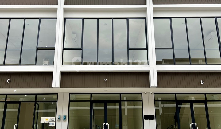 New Sorrento Junction Grande Ready-to-Use Ruko in Gading Serpong Strategic Location Already Bustling