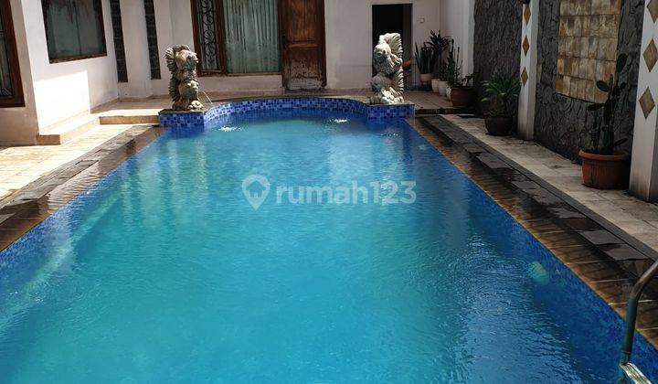 Rumah Hook Luas Bagus Dilengkapi Pool  2 Lantai Di Sektor 9 Bintaro Jaya 1