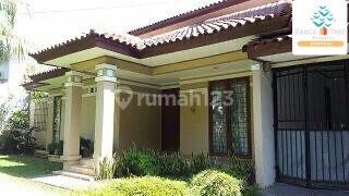 Nice Spacious House in Pinguin Bintaro Jaya Sector 3