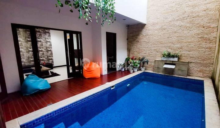 jual cepat rumah plus pool  siap huni 2 lantai di sektor 9 bintaro jaya 1