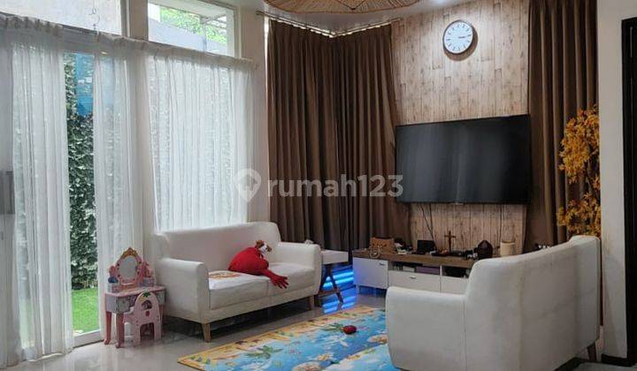 Rumah 2 lantai  siap huni di sektor 9 bintaro jaya 1